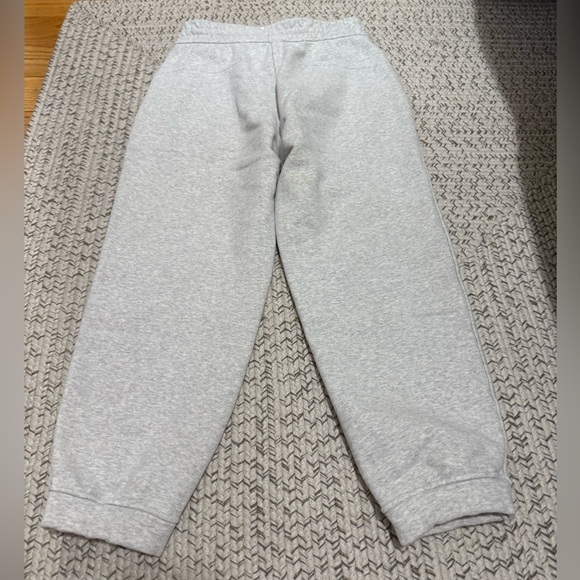 Lululemon Loungeful High-Rise Cropped Jogger Sweatpants - Picture 5 of 7